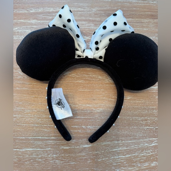 Disney BaubleBar Polka Dot Bow Headband - Picture 4 of 4